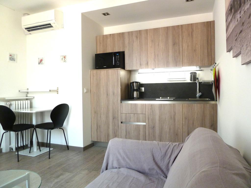 New 1 Bedroom Apt Place Garibaldi Nice Phòng bức ảnh